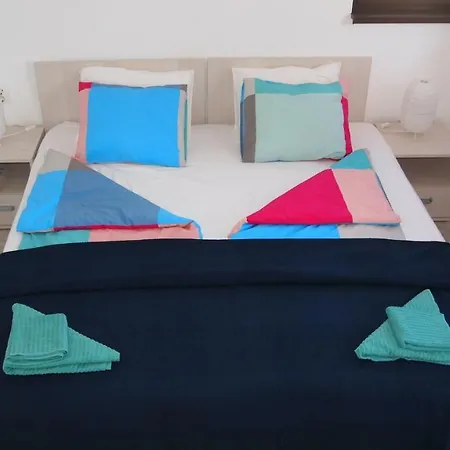 Burkopolis Hébergement de vacances *